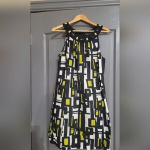 Jessica Howard, sleevless dress with black, yellow, and white, size 12